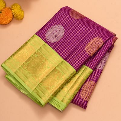 Second Hand Pattu Saree in Kanchipuram at best price by Nbs Silk Sarees and  Old Silk Saree Buyer - Justdial