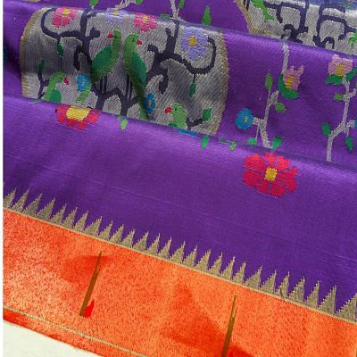 Paithani Silk Jaal Violet Saree With Single Muniya Border