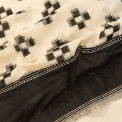 Pochampally Cotton Double Ikat Off White Saree