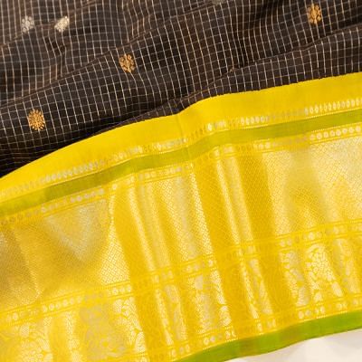 Gadwal Silk Checks And Butta Black Saree