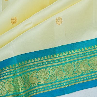 Classic Kanchipuram Silk Butta Cream Saree