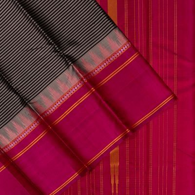 Classic Thread Kanchipuram Silk Oosi Lines Black Saree