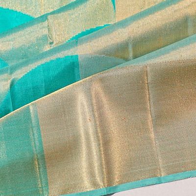 Kanchipuram Silk Geometrical Brocade Sea Green Saree