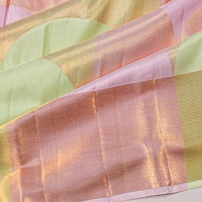 Kanchipuram Silk Geometrical Brocade Lavender And Pastel Green Saree