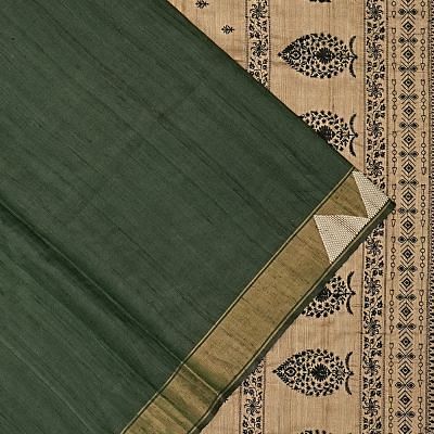 Tussar Plain Bottle Green Saree With Warli Embroidery Pallu