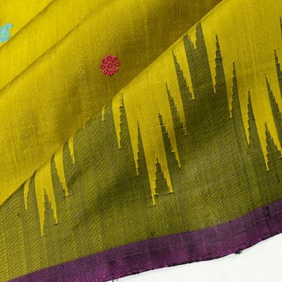 Gadwal Tussar Butta Green Saree