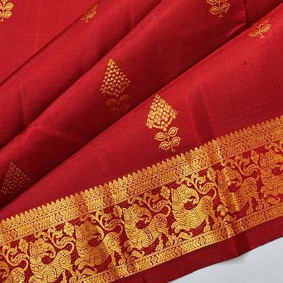 Kanchipuram Silk Butta Maroon Saree