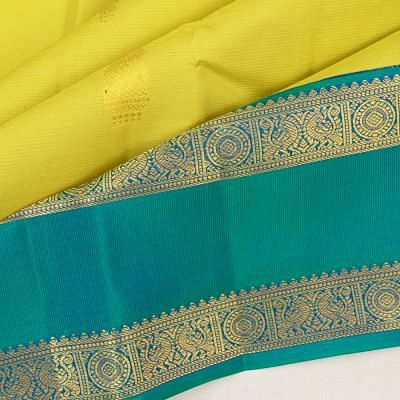 Classic Kanchipuram Silk Oosi Line And Butta Green Saree