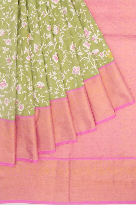 Parsi Gara Kanchipuram Silk Embroidery Green Saree