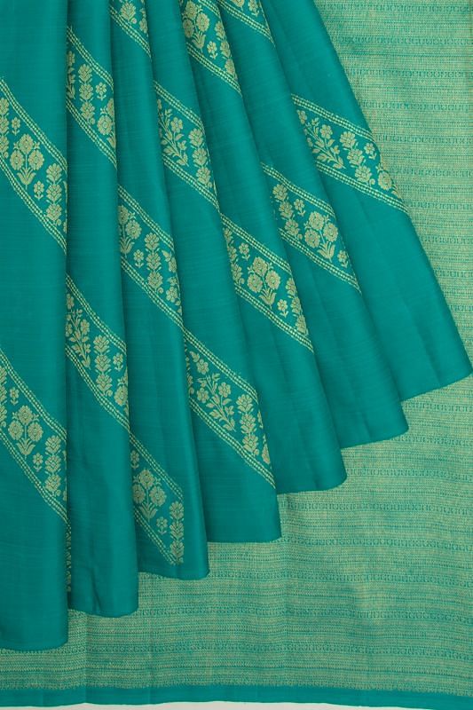 Kanchipuram Silk Diagonal Lines Sea Green Saree