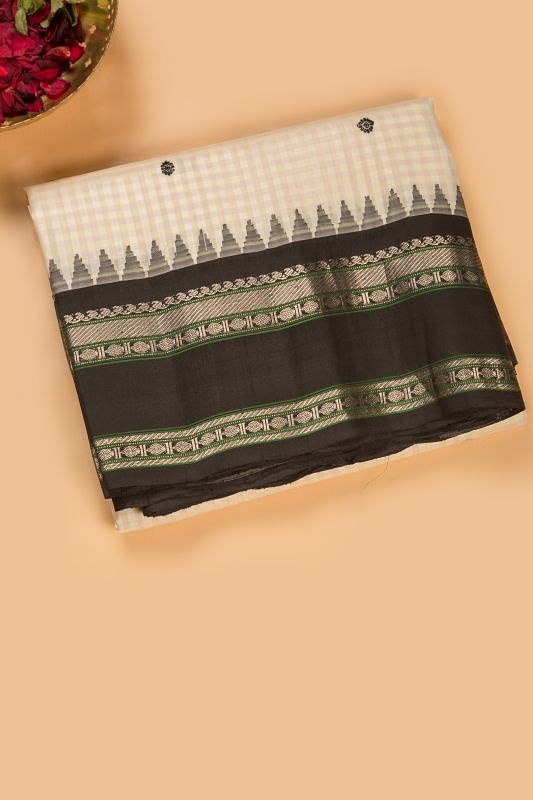 Gadwal Cotton Silk Checks And Butta White And Black Saree