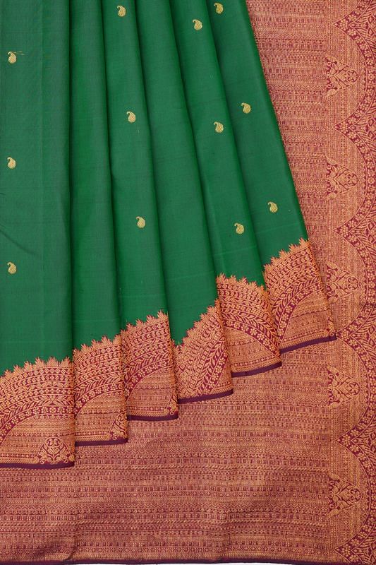 Kanchipuram Silk Butta Dark Green Saree