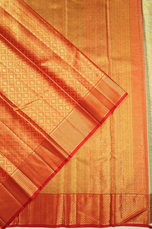 Kanchipuram Silk Tissue Criss Cross Checks And Butta Red Saree