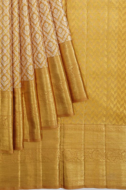 Kanchipuram Silk TIssue Criss Cross Checks And Butta Gold Saree