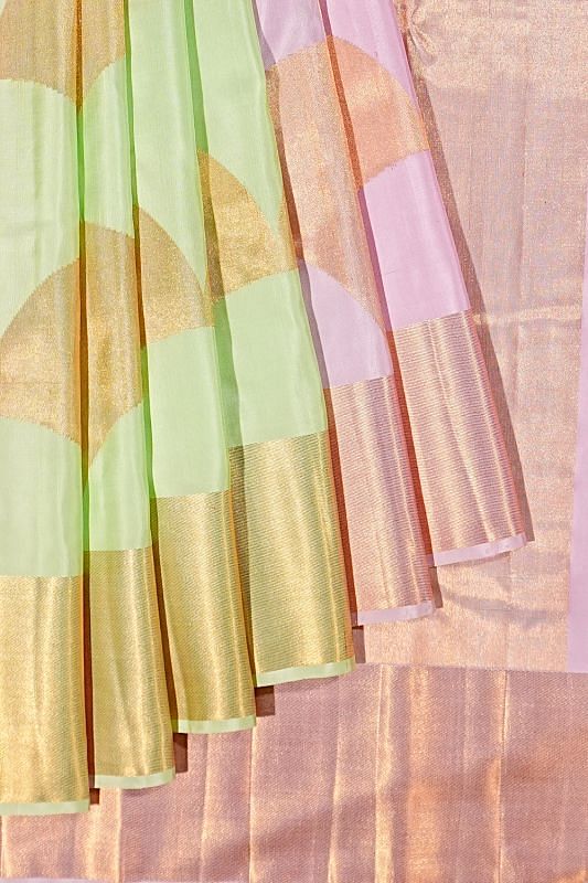 Kanchipuram Silk Geometrical Brocade Lavender And Pastel Green Saree