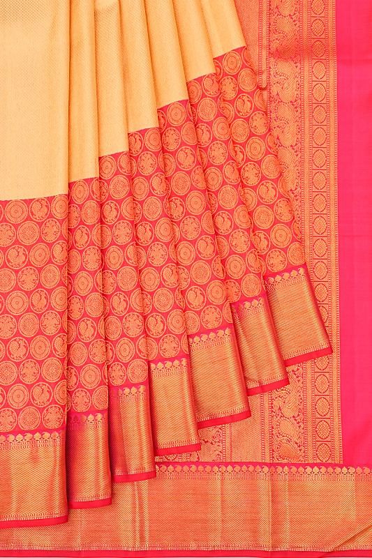 Taranga Kanchi Silk Geometrical Brocade Cream Saree