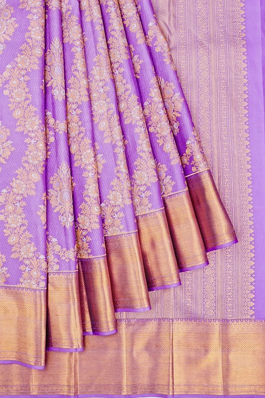 Kanchipuram Silk Jaal And Butta Violet Saree