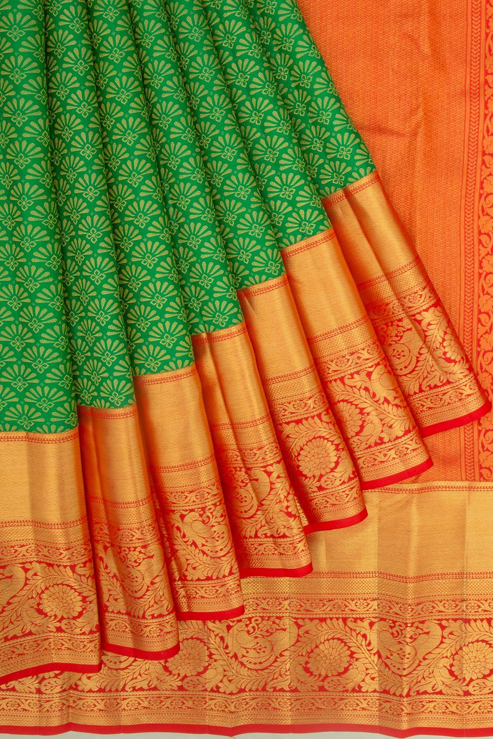 Green Saree : Buy Green Color Sari Online | Saree.com