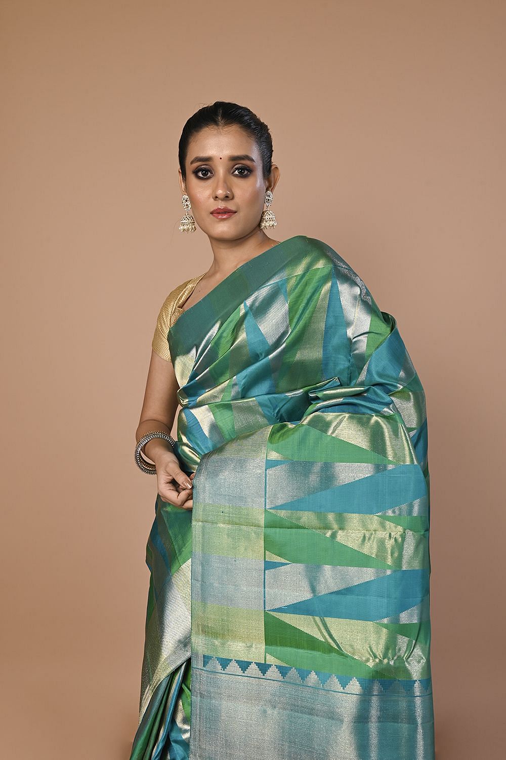 Lime green bangalore silk saree with blue mahapaar border and woven motifs  - BOVEEE - 4281205