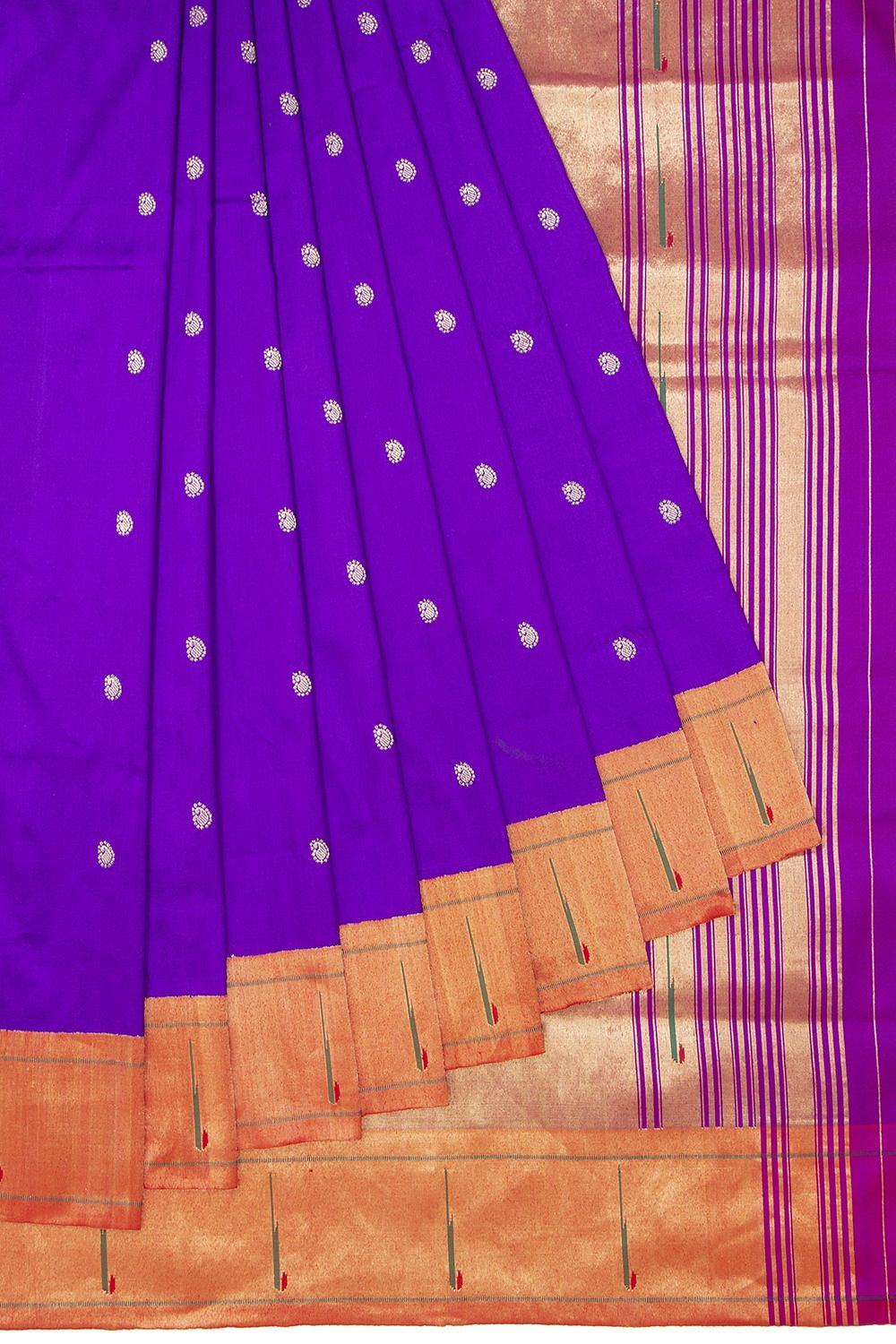 Dhup Chav Handwoven Paithani Saree from Yeola Nashik