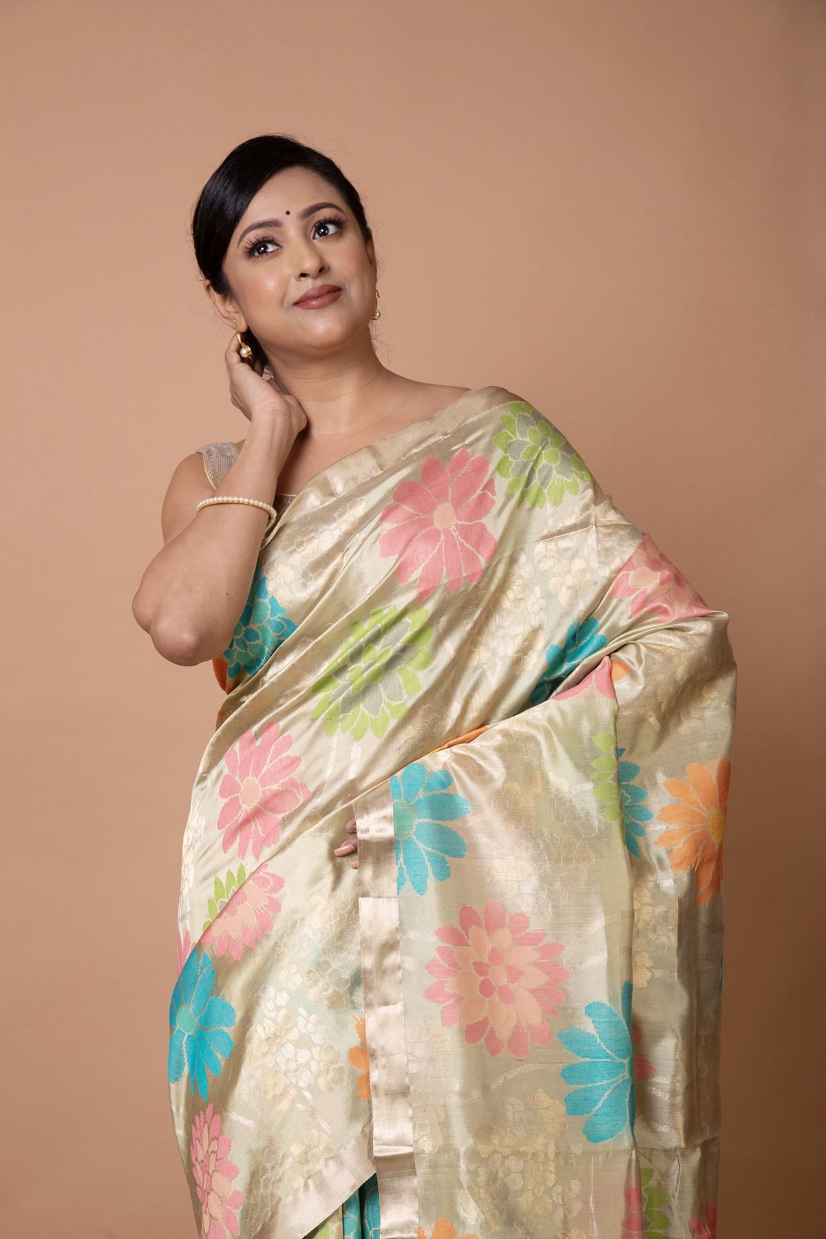 Lime Green Linen Silk Saree With Fancy Blouse – StylebyPanaaash